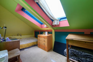 Loft Bedroom / Den- click for photo gallery